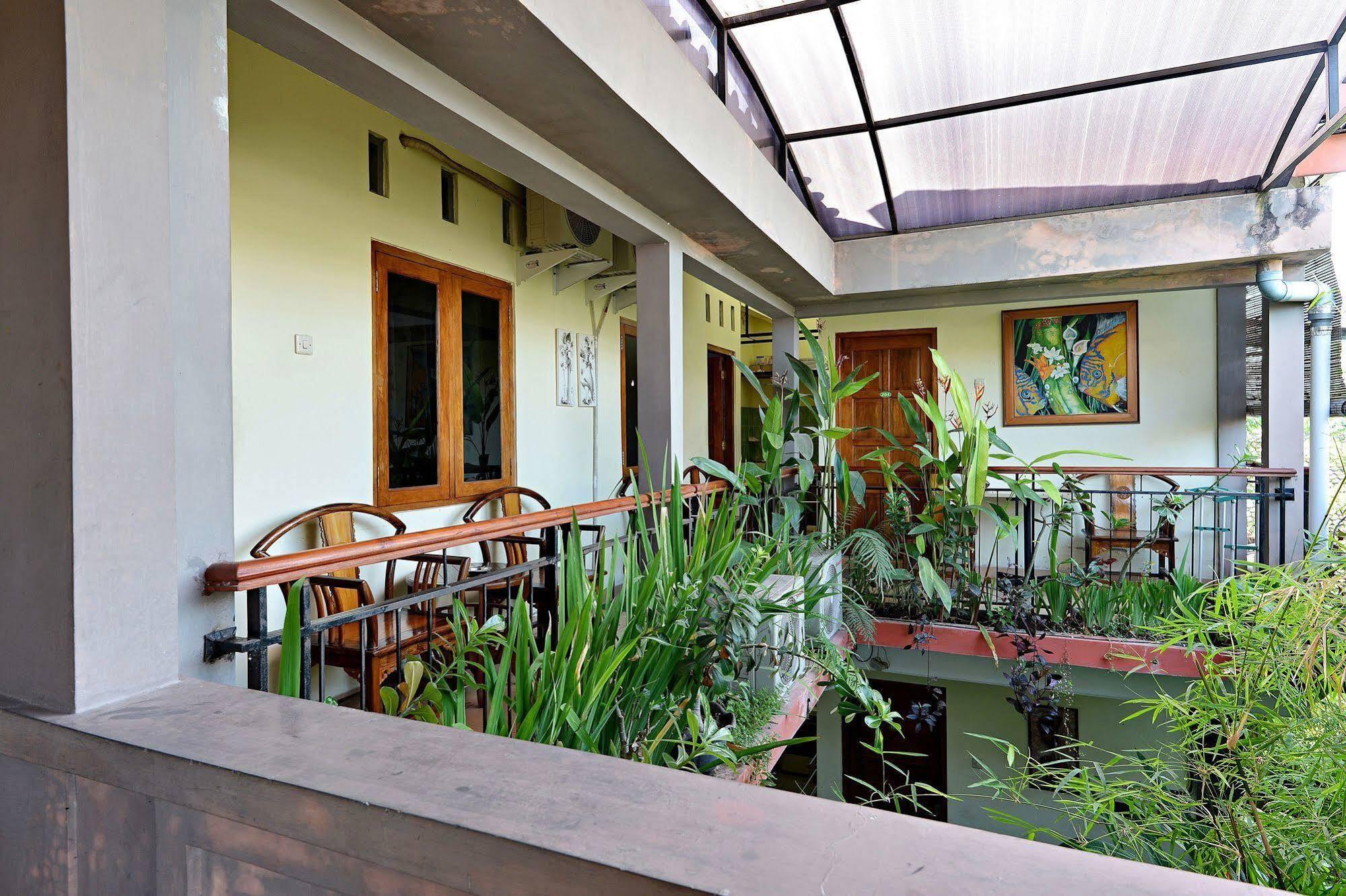 Zen Rooms Sabana Urip Sumoharjo Yogyakarta Buitenkant foto